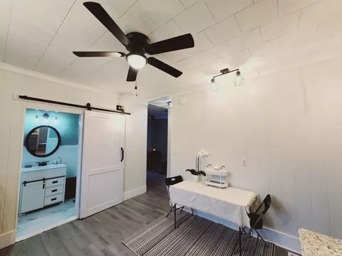 Entry Way - 324 S Ohio St, Bicknell, IN 47512 photo 1 of 6