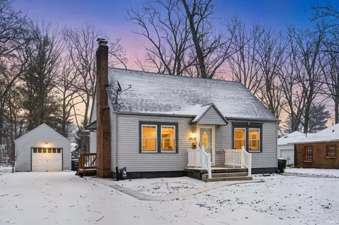 4915 Plaza Dr, Fort Wayne, IN 46806