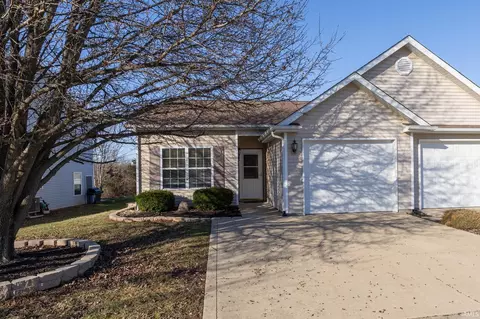 690 S Fieldstone Blvd, Bloomington, IN 47403