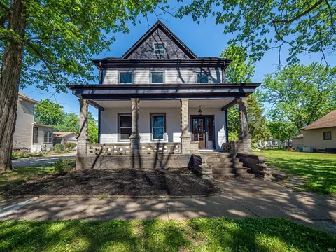 620 Granary St, New Harmony, IN 47631