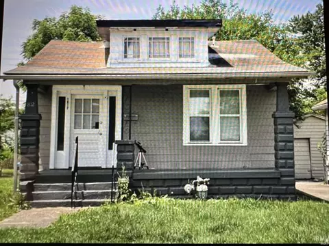 1812 Hercules Ave, Evansville, IN 47711