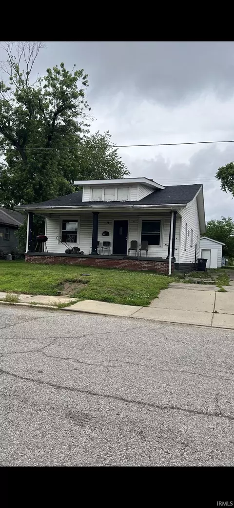 1104 Adams Ave, Evansville, IN 47714