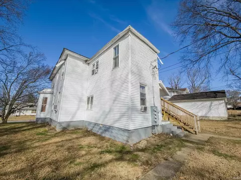 Other - 223 E 3rd St, Mount Carmel, IL 62863 photo 2 of 2