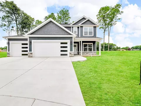 820 Hackberry Ct, Frankfort, IN 46041