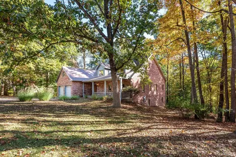 2557 S Smith Rd, Bloomington, IN 47401