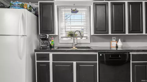 Kitchen - 2118 24th St, Bedford, IN 47421 photo 3 of 4