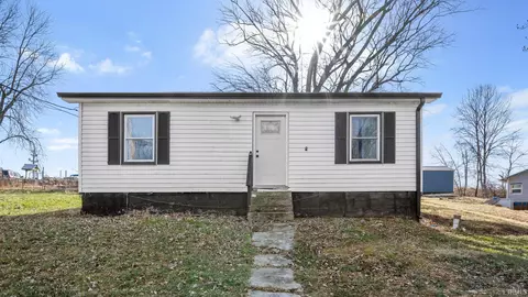 Exterior - 2118 24th St, Bedford, IN 47421 photo 1 of 2