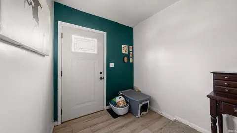 Entry Way - 2118 24th St, Bedford, IN 47421 photo 1 of 1