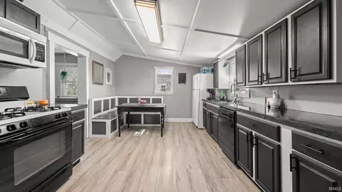 Kitchen - 2118 24th St, Bedford, IN 47421 photo 1 of 4