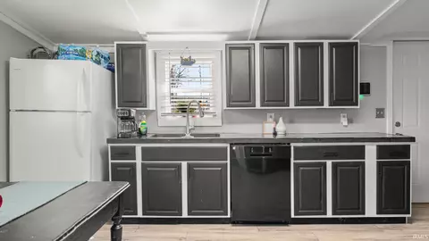 Kitchen - 2118 24th St, Bedford, IN 47421 photo 2 of 4