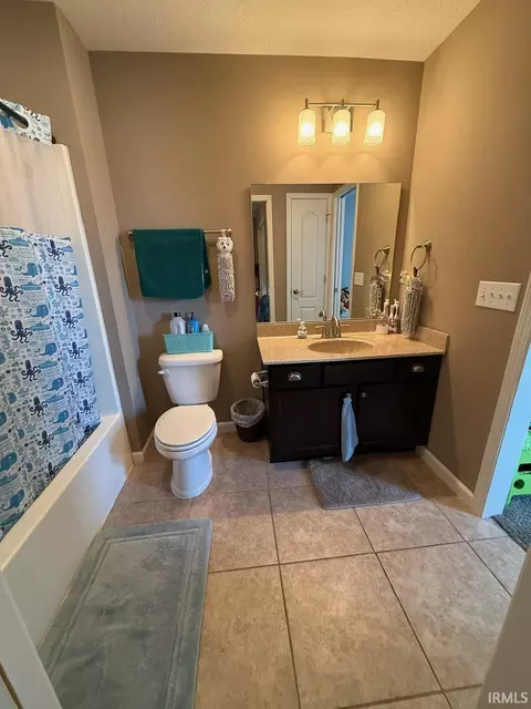 Bath - 3426 Charlais Cir, Delphi, IN 46923 photo 5 of 5