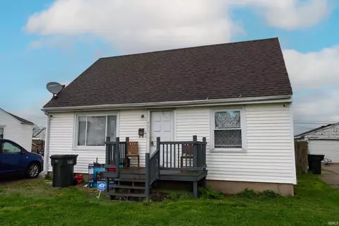 928 S Edison Ave, South Bend, IN 46619