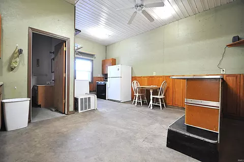 Kitchen - 4420 N 700, Hamlet, IN 46532 photo 4 of 4