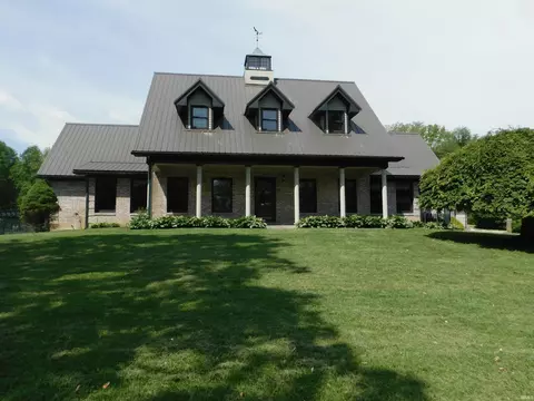 2620 W Cody Rd, Salem, IN 47167