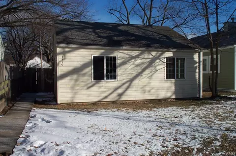 3419 Robinwood Dr, Fort Wayne, IN 46806