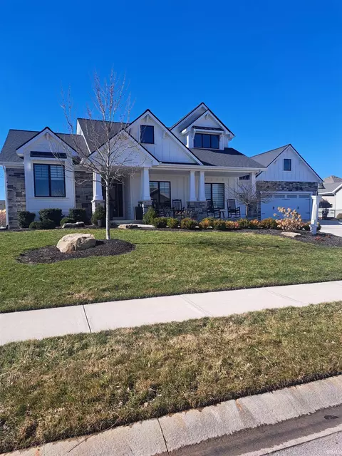 295 Quell Ct, Fort Wayne, IN 46845