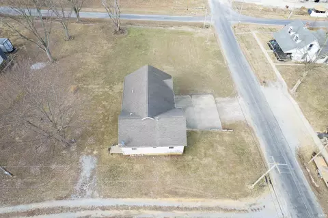 View/Area - 202 E Oak St, Allendale, IL 62410 photo 4 of 5