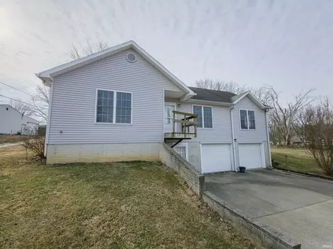 Exterior - 202 E Oak St, Allendale, IL 62410 photo 3 of 6