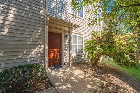 704 E Bayberry Ct #E, Bloomington, IN 47401 photo 3