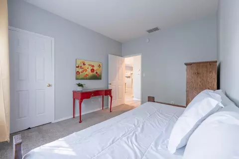 704 E Bayberry Ct #E, Bloomington, IN 47401 photo 22