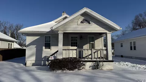 2020 E Blackford Ave, Evansville, IN 47714