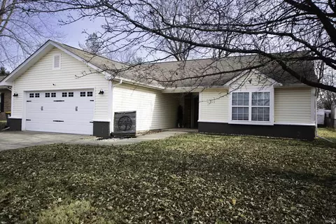 2709 S Pine Meadows Dr, Bloomington, IN 47403 photo 2