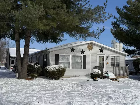 319 E Frank St, Mitchell, IN 47446 photo 1