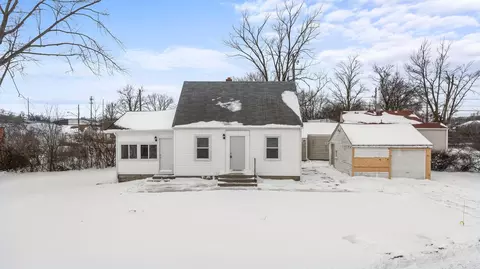 5308 Southern Ct, Fort Wayne, IN 46806