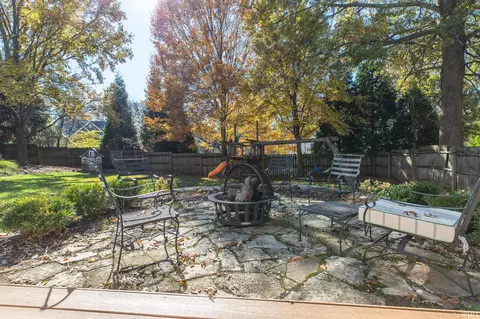 Exterior - 2410 E Cedarwood Ct, Bloomington, IN 47401 photo 6 of 8