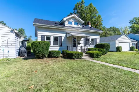 2517 Charlotte Ave, Fort Wayne, IN 46805
