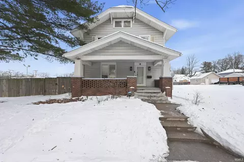 1240 W Oakdale Dr, Fort Wayne, IN 46807