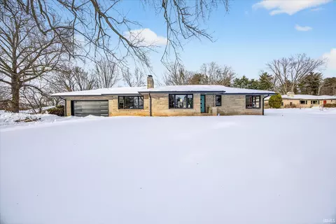 301 E Glendora Dr, Bloomington, IN 47408 photo 2