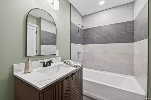 301 E Glendora Dr, Bloomington, IN 47408 photo 18