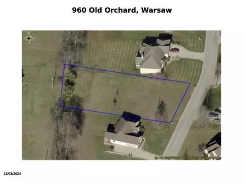 960 Old Orchard Dr, Warsaw, IN 46582