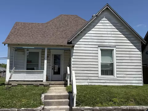 Exterior - 1523 4th St, Bedford, IN 47421 photo 3 of 3