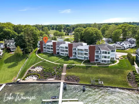 10660 N Southshore Dr #D3, Syracuse, IN 46567
