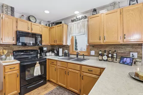605 Cobblers Ct, Waterloo, IN 46793 photo 20