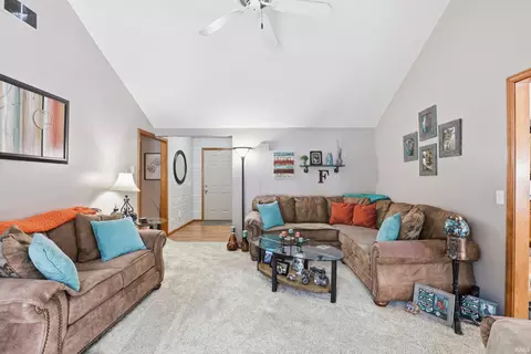 605 Cobblers Ct, Waterloo, IN 46793 photo 14