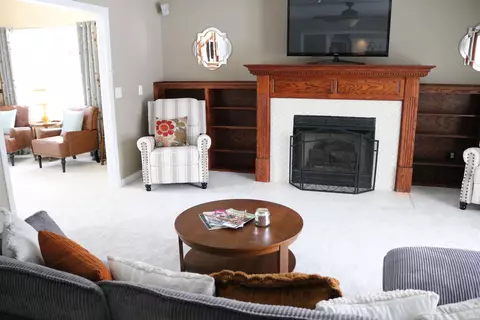Living - 2106 S 150 E, Peru, IN 46970 photo 2 of 3