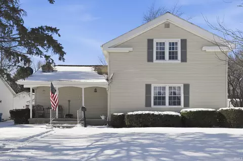 407 N Walnut St, Columbia City, IN 46725