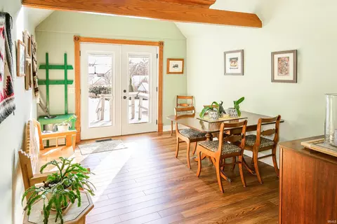 Dining - 817 W 8th St, Bloomington, IN 47404 photo 1 of 3