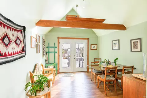 Dining - 817 W 8th St, Bloomington, IN 47404 photo 2 of 3