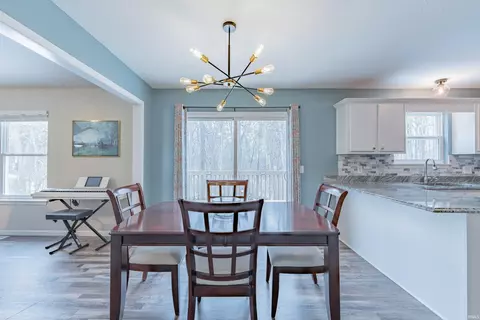 Dining - 659 S Solitude Ct, Bloomington, IN 47403 photo 2 of 2