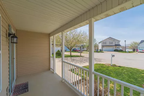 Exterior - 659 S Solitude Ct, Bloomington, IN 47403 photo 8 of 8