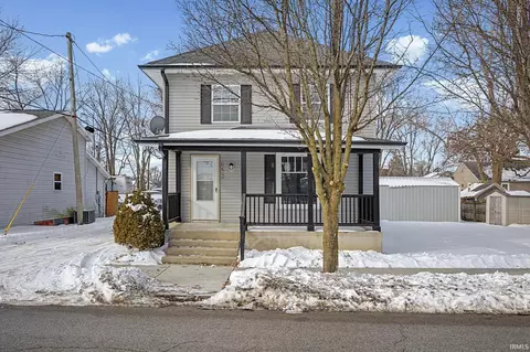 652 Rossville Ave, Frankfort, IN 46041