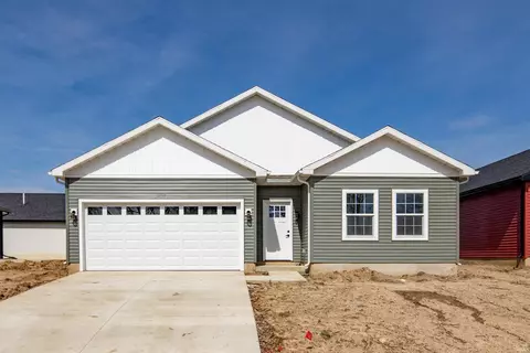 1707 Thornhill Dr, South Bend, IN 46614