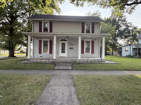 418 S Main St, Monticello, IN 47960