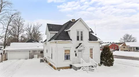 2228 E Market St, Warsaw, IN 46580