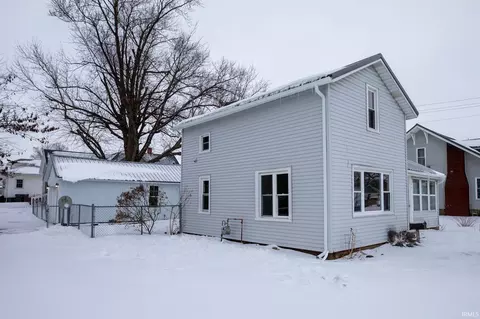 301 E Center St, Bourbon, IN 46504 photo 2