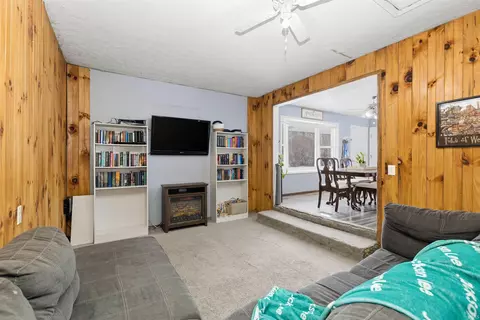 Living - 402 Boone Ln, Mitchell, IN 47446 photo 1 of 2